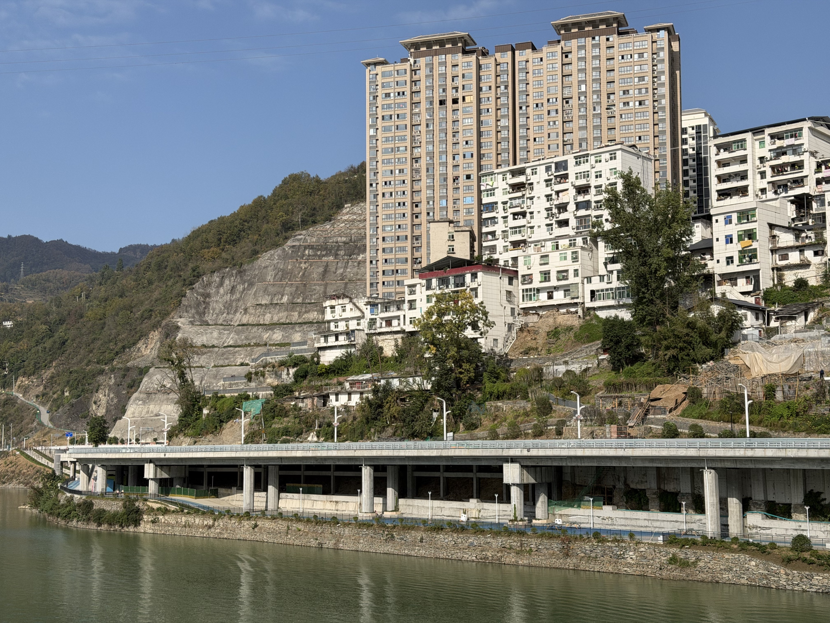 喜報！公司建項目榮獲陜西省市政工程最高質(zhì)量水平評價！