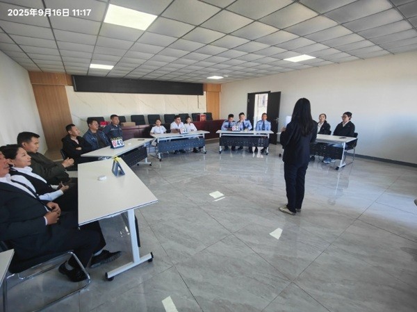 民族政策潤(rùn)心田、中華民族一家親——額鹽公司組織開(kāi)展民族政策宣講和知識(shí)競(jìng)賽活動(dòng)